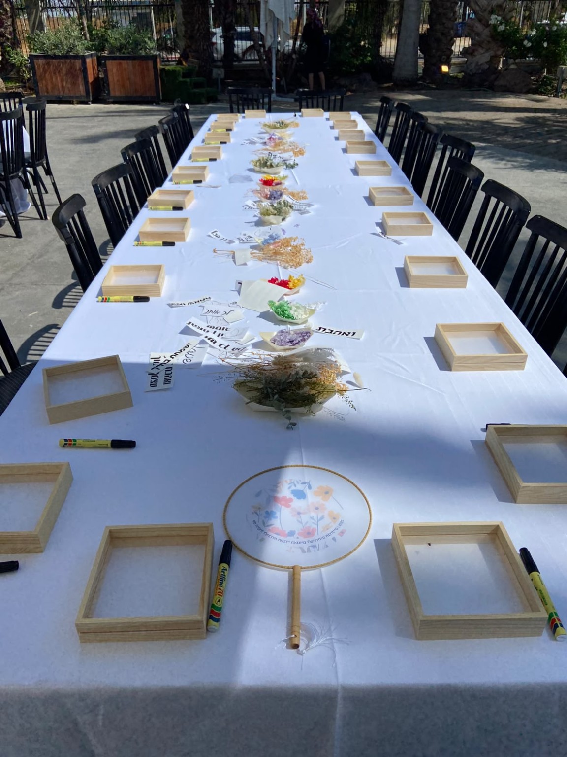פרחים לסדנת יצירה