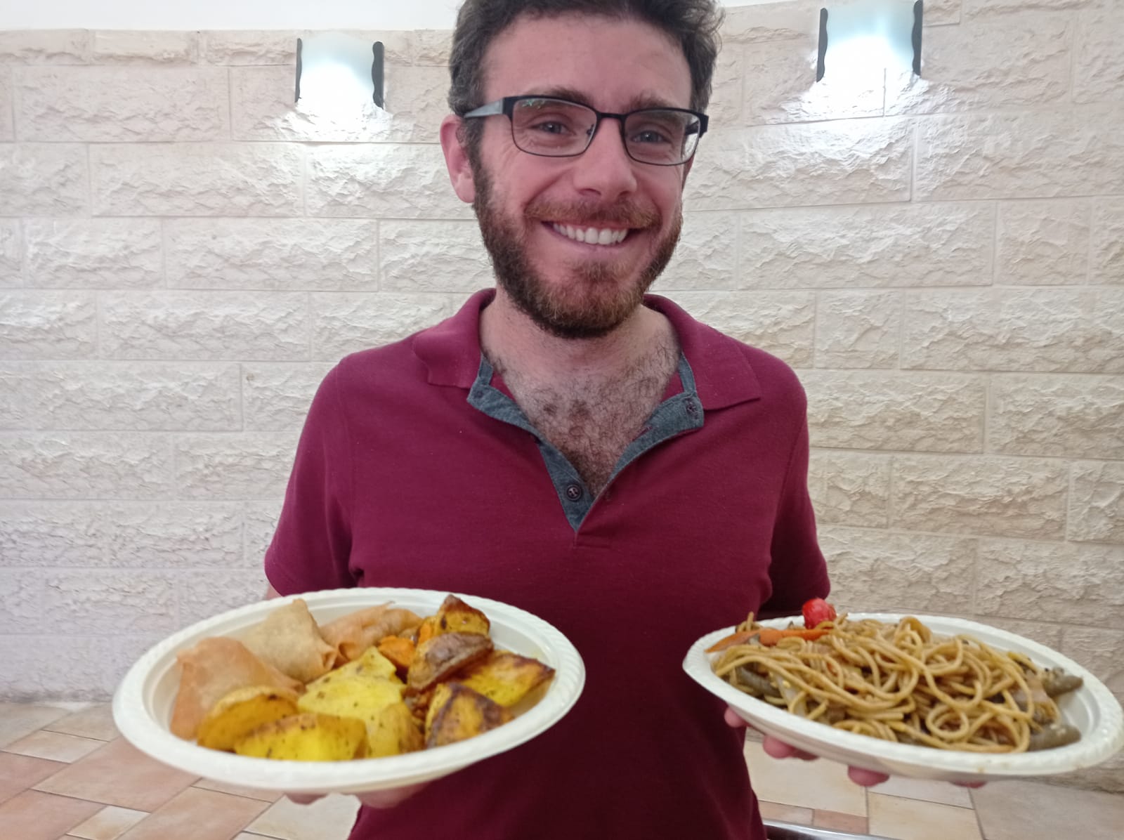 חוויה קולינרית עם מנות מקומיות